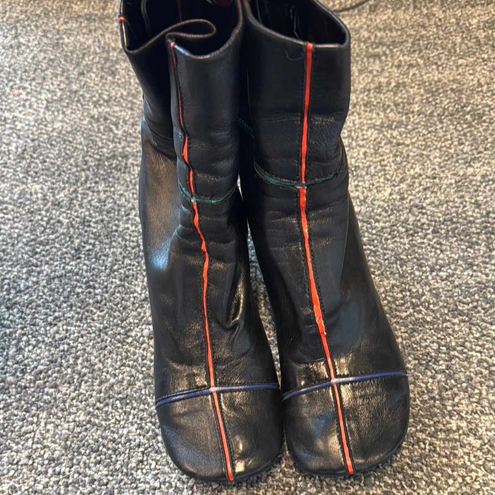 Zara Mod Boots